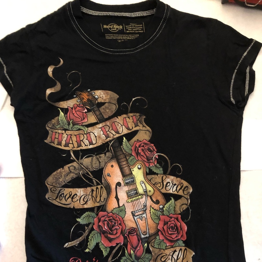Hard Rock Cafe Paris women’s tee (small)